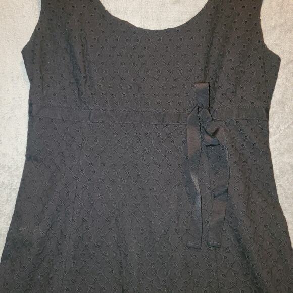 Ann Taylor Black Eyelet Dress Size 8 Vintage Bow Detail Sleeveless Lined - Picture 2 of 10